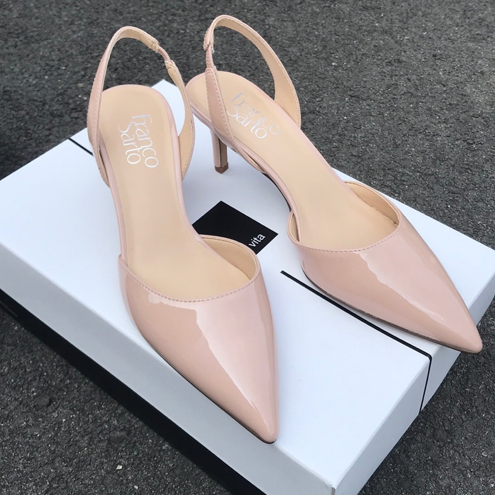 Dress shoes